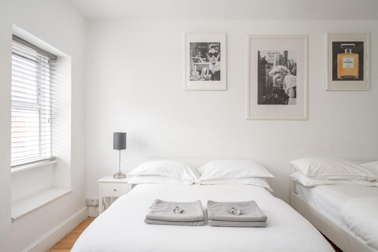 Soho & Covent Garden Apartment, Sleeps 3 Лондон Екстериор снимка